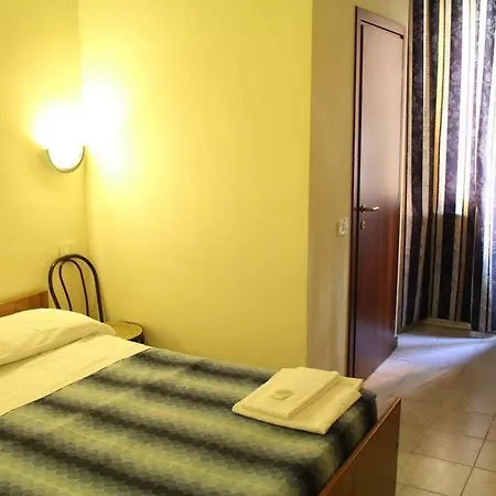 Hotel Leonardo Da Vinci *