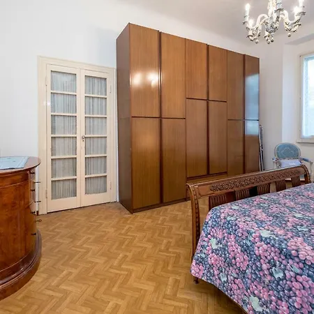 Apartment Viale Corsica *