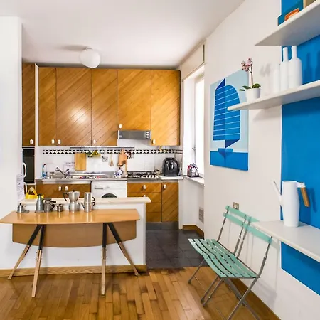 Via Savona, Navigli Apartamento Milán
