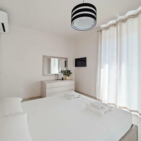 Apartment Ugolini *