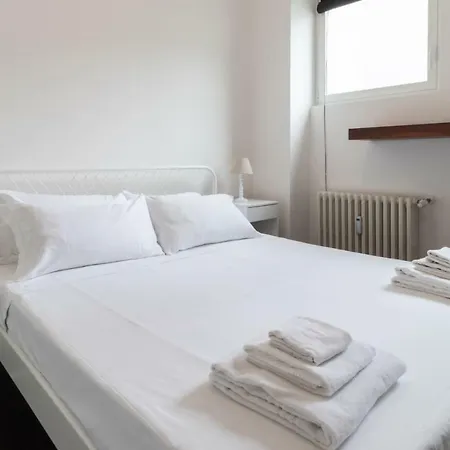 Italianway - Montebello 27 Apartamento
