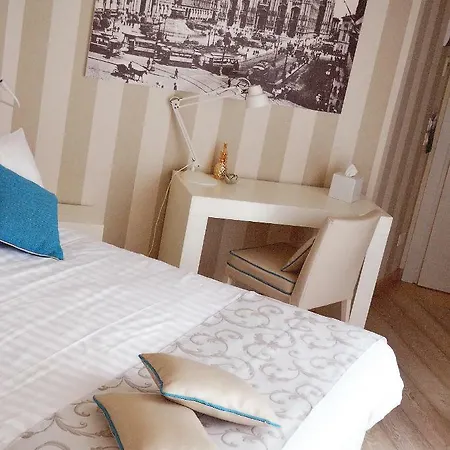 Πανσιόν Duomo