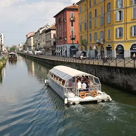 Area 14 Navigli * ミラノ