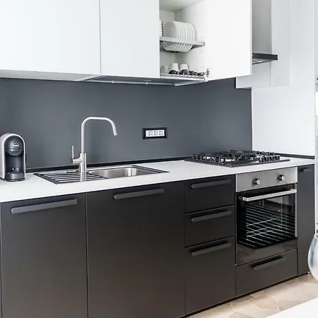 Brand New Flat In Duomo Area