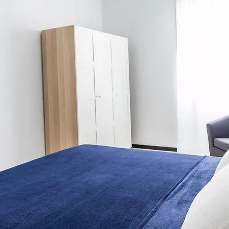 Brand New Flat In Duomo Area Διαμέρισμα *