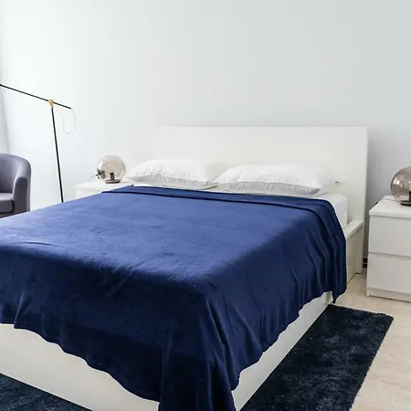 Brand New Flat In Duomo Area