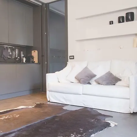 Fabulous And Comfortable Apt Sempione B