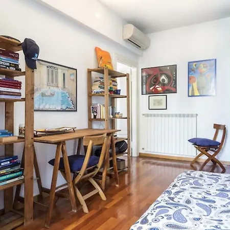Apartment Stunning In The Design District Milan