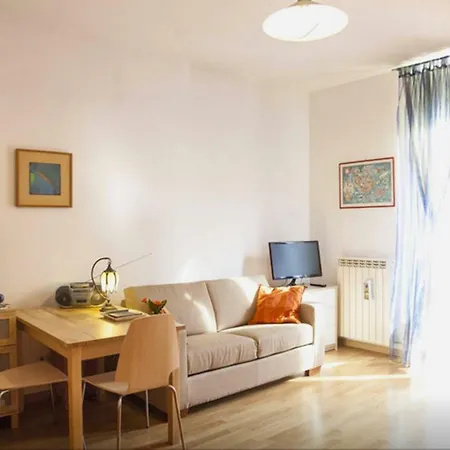Isola Flat * Mailand