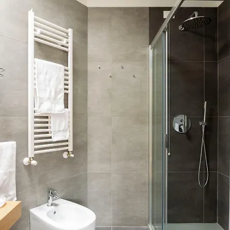 Spazio M&m Via Augusto Anfossi 10 *