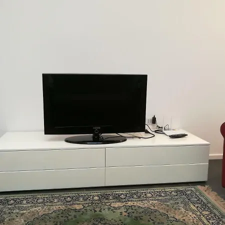Albegian 아파트