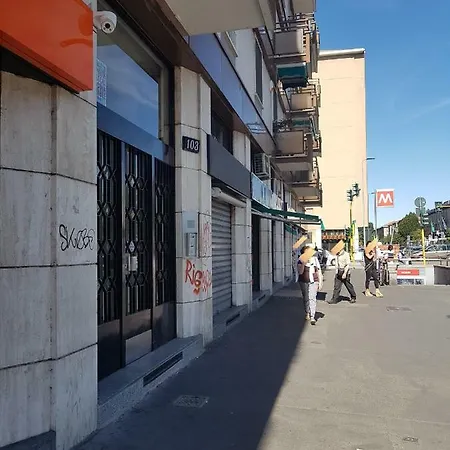 Quater - * Milan