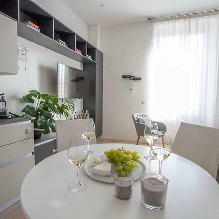 아파트 Luxury And Spacious