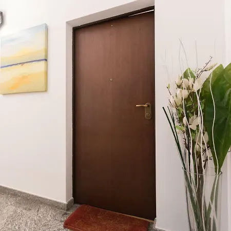 San Siro -caldera, Floreal With Private Garden! * Mediolan