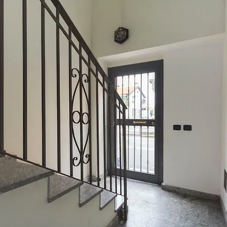 San Siro -caldera, Floreal With Private Garden! Appartement *