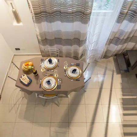Anita Luxury Loft * Milan