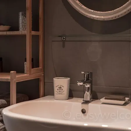 Easy Welcome Urban Apartamento