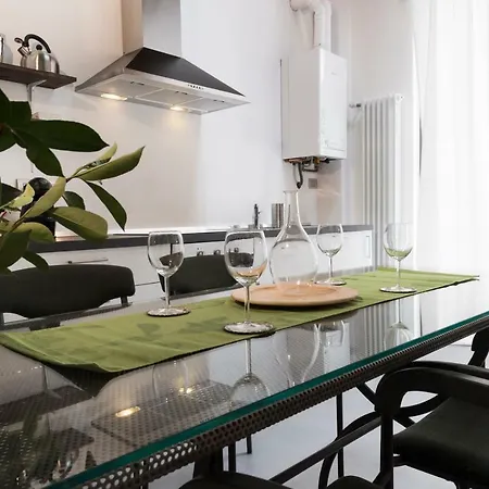 Luxury Fioravanti Apartament Mediolan