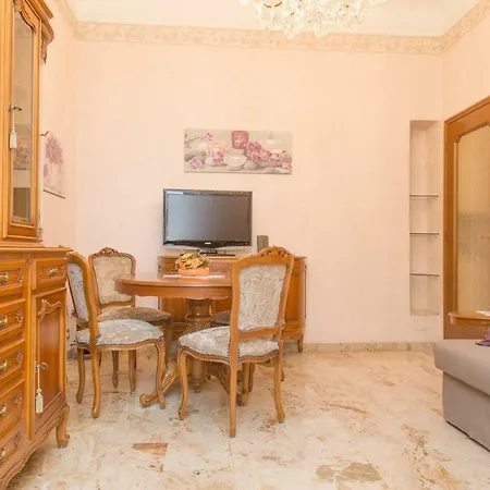 Elegant And Cozy In Citta Studi 아파트 밀라노