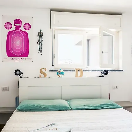 Bright And Spacious In Milan! מילאנו