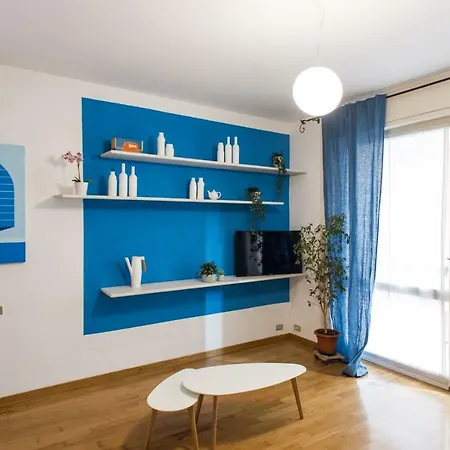 Via Savona, Navigli Apartamento