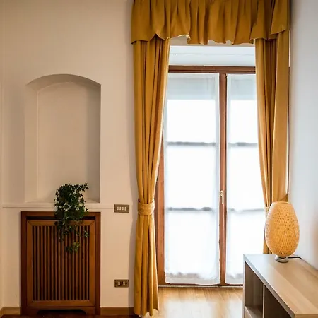 Lägenhet Airguest Crocetta Loft *