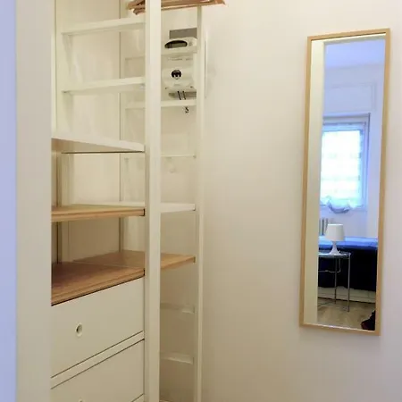 34 Via Giulio Carcano Milaan