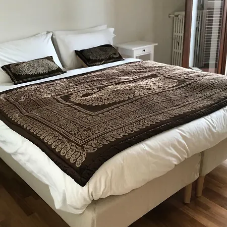 Apartament On The Floor Watching Citylife And Mico