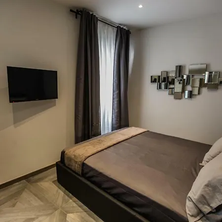 Apartament Castle Near Duomo