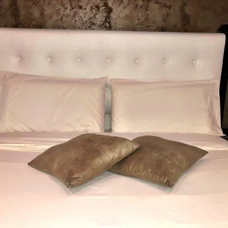 House Nel Cuore Di Brera
