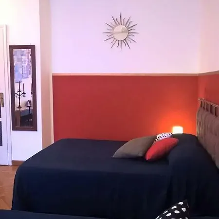 El Paso לינה וארוחת בוקר מילאנו
