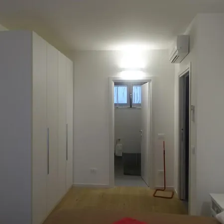 Apartment Broni Milan