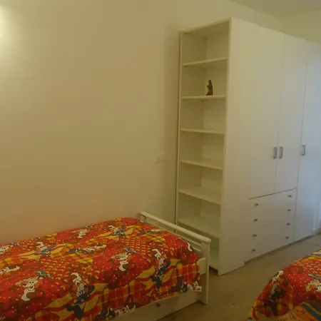 Broni * Μιλάνο