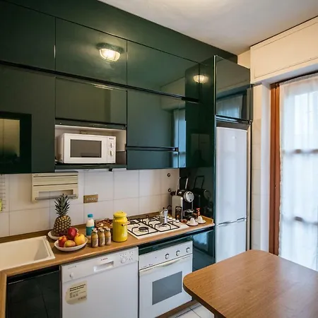 Apartment Airguest Crocetta Loft Milan