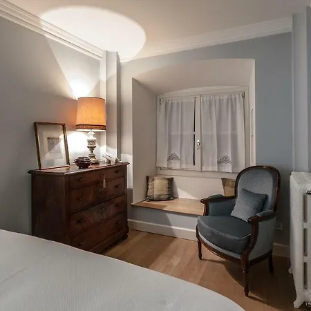 شقة Antica Apartment With Private Outdoor, In The Heart Of Milan Few Steps From Duomo, By Houseinmilano *