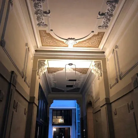 Apartment Lepetit De Luxe Mailand