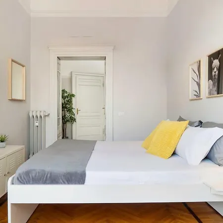 Hemeras Boutique Homes - 4 Design Homes In Center Μιλάνο