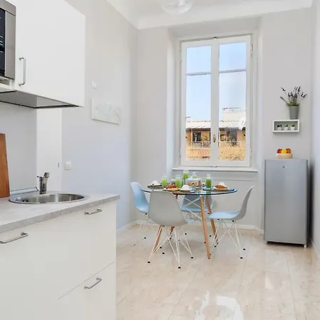 Διαμέρισμα Hemeras Boutique Homes - 4 Design Homes In Center