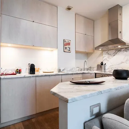 Santo Stefano Luxury شقة