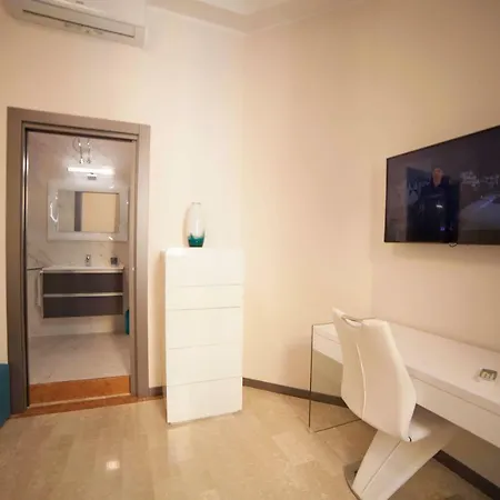 Imhome - Cadorna House Penzion 2*