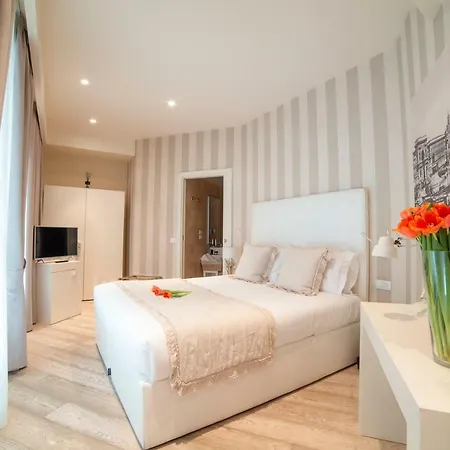 Duomo Πανσιόν