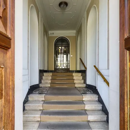 House Of Frames Отель типа 