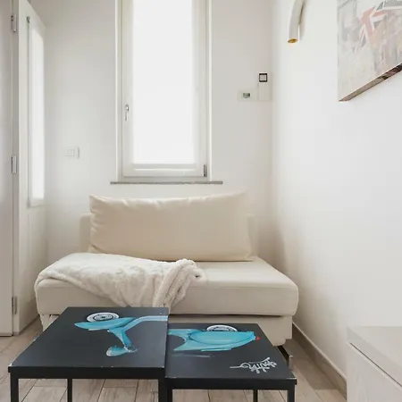 Charming On The Darsena Navigli - Pulizia Eccezionale Apartament