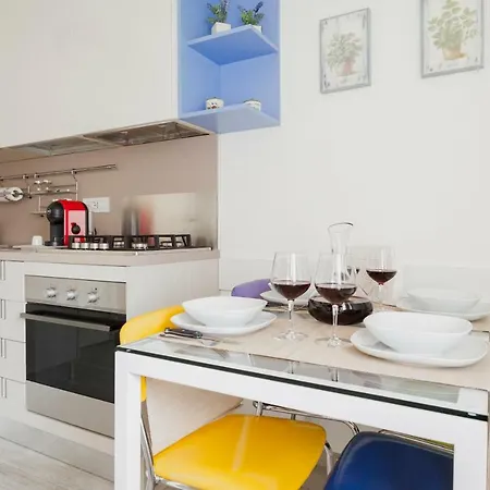 Charming On The Darsena Navigli - Pulizia Eccezionale