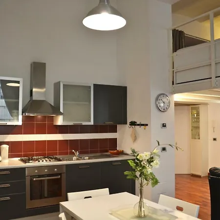 Via Valtellina Loft Apartment