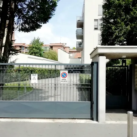 Stepandgo Navigli Apartment *