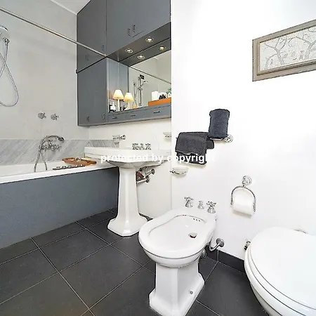 Exclusive Artistic Daire Milano