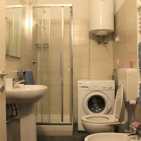 شقة Zubed Apartments-via Carlo Farini ميلان
