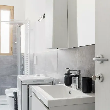 Apartamento Comfortable Family Group Via Paruta