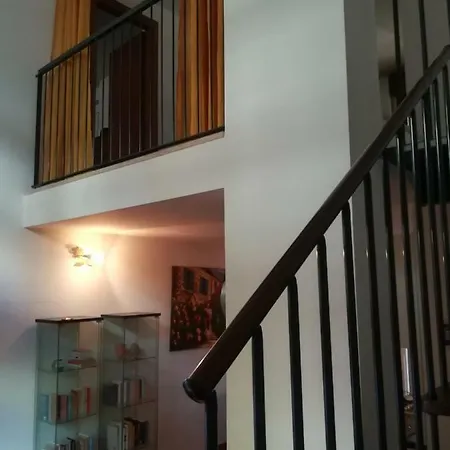 Loft Brusuglio Διαμέρισμα